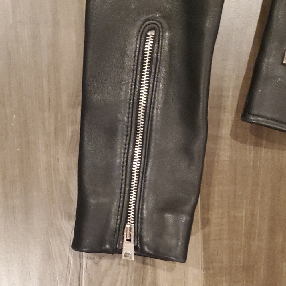 Maje Sleek Black Leather Jacket - Picture 4 of 11
